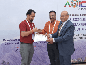 श्रीनगर मेडिकल कॉलेज ने हल्द्वानी ईएनटी सम्मेलन में प्रथम स्थान हासिल किया, डॉ अर्जुन सिंह का स्टायलॉइडेक्टॉमी शोध सर्वश्रेष्ठ