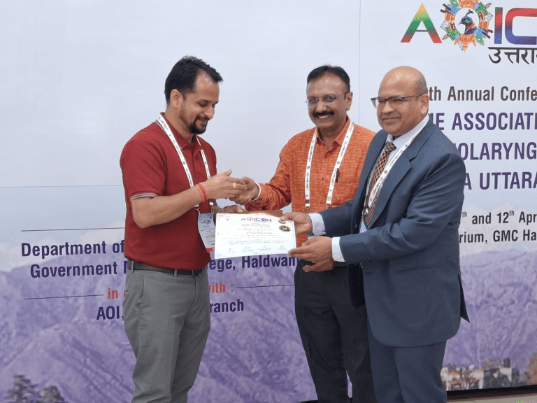 श्रीनगर मेडिकल कॉलेज ने हल्द्वानी ईएनटी सम्मेलन में प्रथम स्थान हासिल किया, डॉ अर्जुन सिंह का स्टायलॉइडेक्टॉमी शोध सर्वश्रेष्ठ