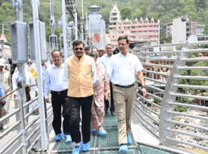 मुख्य सचिव आनंद बर्धन ने बजरंग सेतु और हिलान्स हिमालयन भोजनालय का किया निरीक्षण, पर्यटन और स्थानीय आजीविका को बढ़ावा देने के निर्देश।