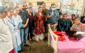 सर्पदंश के जहर से बुझने को थी एक जिंदगी, बेस अस्पताल ने 12 दिन की जद्दोजहद से लौटाई सांसें