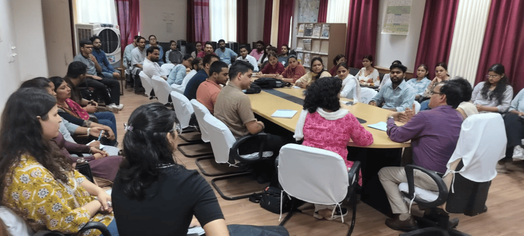 छात्रों की ऊर्जा को सकारात्मक दिशा में मोड़ने और उन्हें भविष्य के नेतृत्व के लिए तैयार करने हेतु निरंतर कार्यशालाओं का आयोजन।