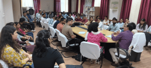 छात्रों की ऊर्जा को सकारात्मक दिशा में मोड़ने और उन्हें भविष्य के नेतृत्व के लिए तैयार करने हेतु निरंतर कार्यशालाओं का आयोजन।