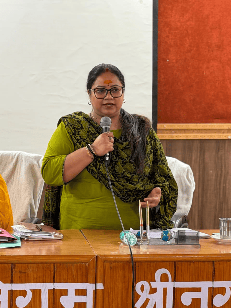 महापौर आरती भंडारी की पहल पर महिला स्वयं सहायता समूहों को सौंपी डोर-टू-डोर यूजर चार्ज वसूली की जिम्मेदारी।