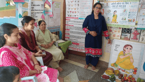 ‘सेवा संकल्प’ अभियान के तहत पौड़ी में मनाया गया पोषण दिवस, गर्भवती महिलाओं की गोद भराई कर बांटी गईं पोषण किट।