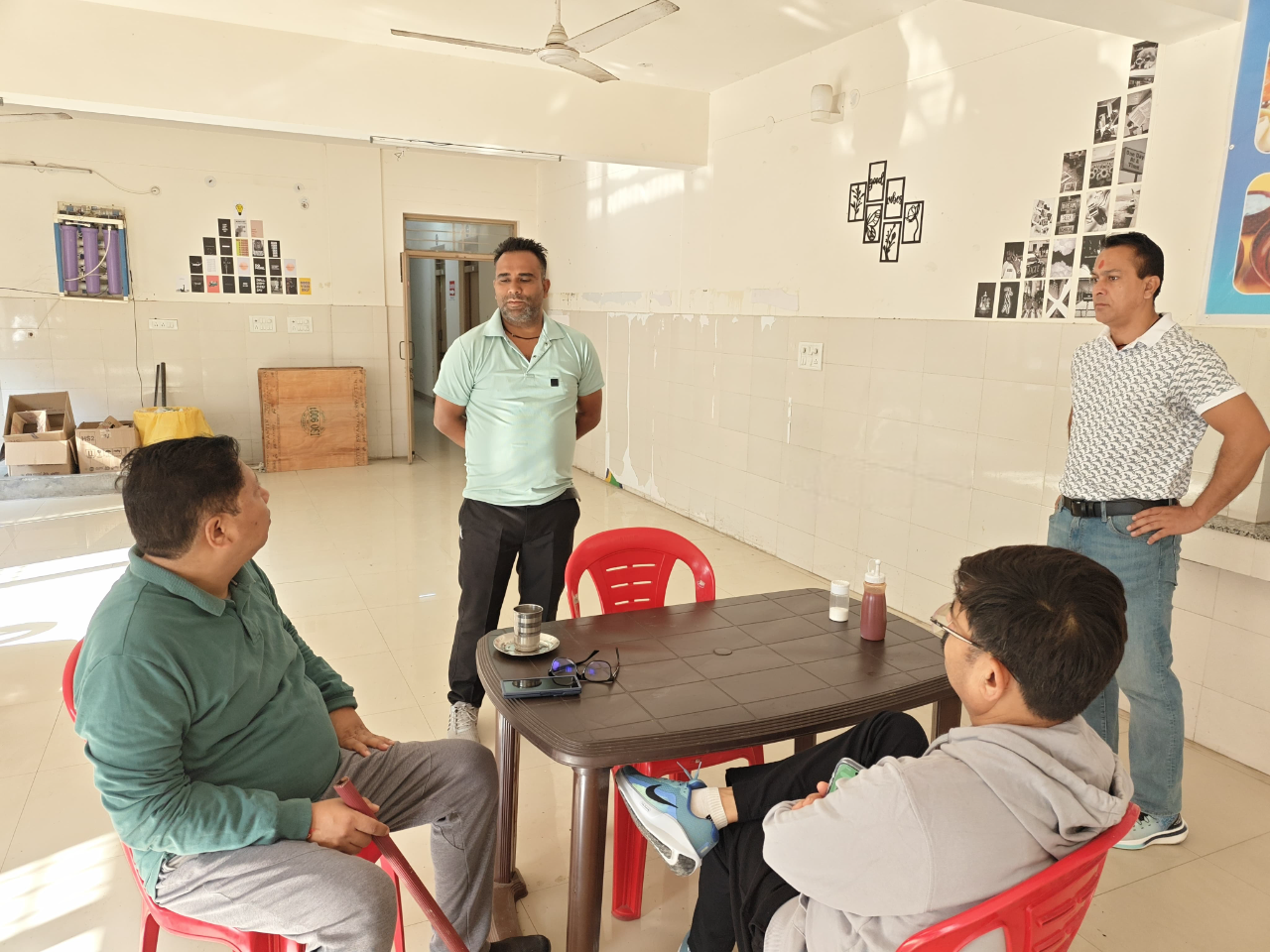 Srinagar Medical College Hostel Inspection samayhastakshar