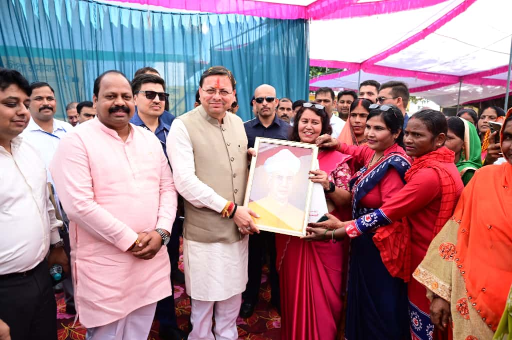 cm dhami toolkit giroh naakam samayhastakshar