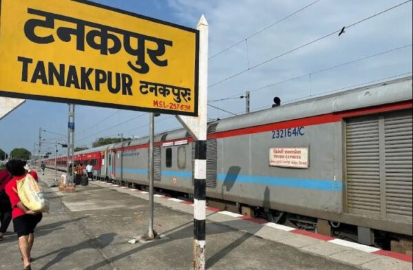 dehradun tanakpur express tri weekly approval samayhastakshar