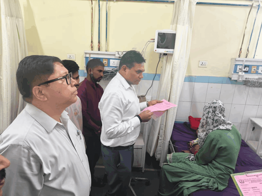 srinagar garhwal base hospital health secretary inspection 2 samayhastakshar