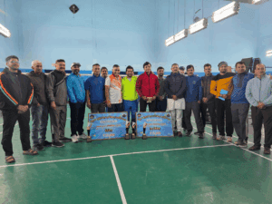 baikunth mela badminton volleyball masters women  srngar: मास्टर्स बैडमिंटन में पंखोली-गौड़ विजेता, महिला वॉलीबॉल में उफल्डा की टीम विजयी।