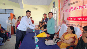 dhaumakot aadhar shivir tehsil diwas : धुमाकोट में आधार अपडेट और 43 फरियादें सुन समाधान शुरू, ग्रामीणों को योजना।