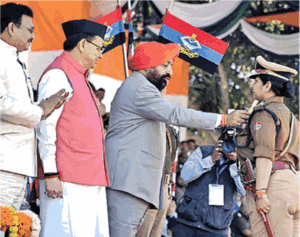 rajat jayanti parade dehradun 2025: रजत जयंती परेड में उत्तराखंड की शौर्य गाथा, गौरव सम्मान और राज्य प्रगति का भव्य उत्सव।