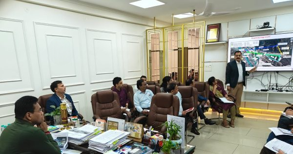 कुंभ-2027 और जिला योजनाओं को मिली 1200 करोड़ की स्वीकृति, चारधाम यात्रा व रोपवे परियोजना की तैयारियों पर भी जोर।