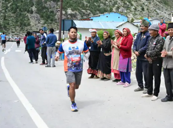 नीति घाटी में ‘एक्सट्रीम अल्ट्रा रन-2026’ का शुभारंभ: भारत-तिब्बत सीमा पर दौड़े धावक