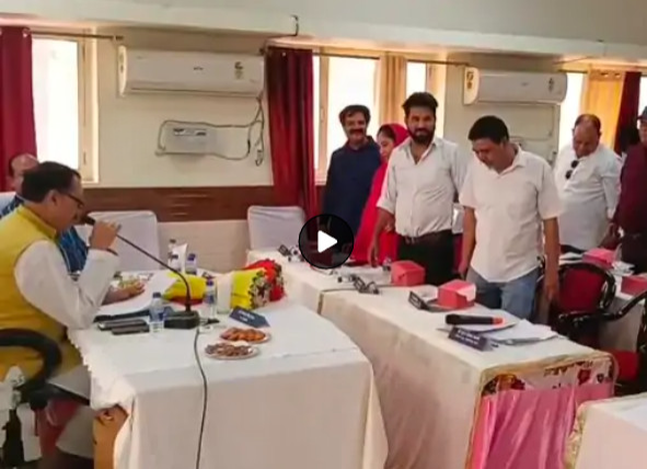कोटद्वार : नारी शक्ति वंदन अधिनियम के समर्थन में प्रस्ताव पारित, बोर्ड ने विपक्ष की निंदा की