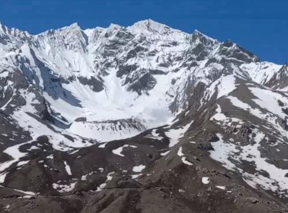 12 दिनों में 7 हजार श्रद्धालु पहुंचे आदि कैलाश, पिछले साल के मुकाबले चार गुना बढ़ी संख्या