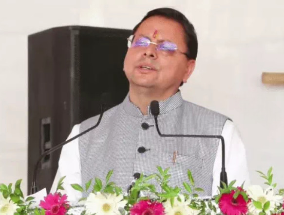 सीएम धामी बोले- रसायनों ने छीनी मिट्टी की उर्वरता, खेती बचाओ अभियान बना जन आंदोलन।