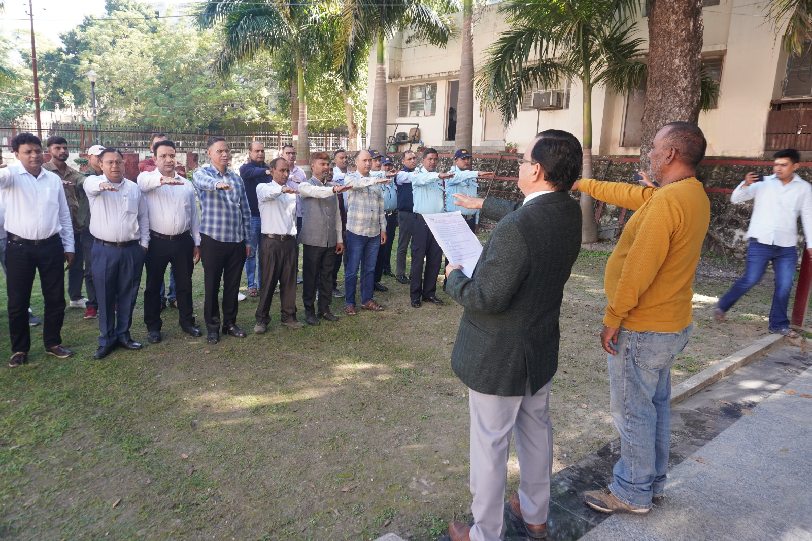 HNB Garhwal Univ me 'Satarkta Jagrukta Saptah' ka shubharambh